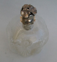 crystal-perfume-bottle-with-silver-top-19-vek-engleska