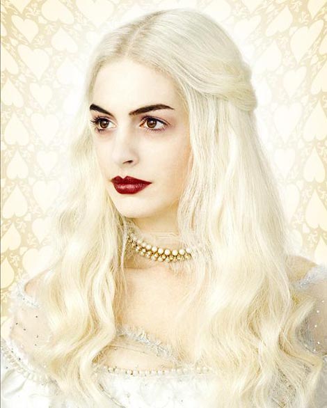 anne-hathaway-white-queen-wonderland
