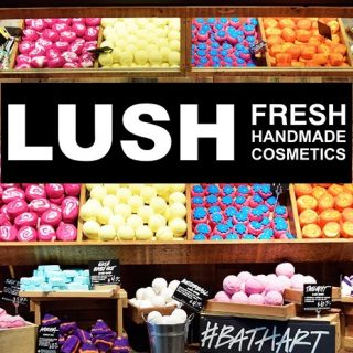 Lush se razgolitio protestujući zbog ambalaže