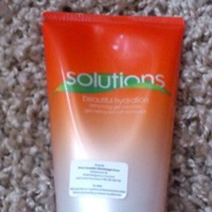Avon Solutions Beautiful hydration gel