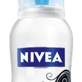 Nivea Invisible for Black & White pure antiperspirant