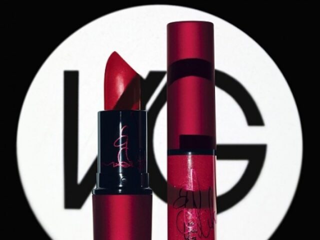 Rihanna je novo lice kampanje Viva Glam MAC kozmetike