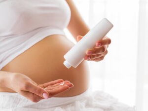 Šta ne bi smeli da koristite od kozmetike u trudnoći? 2