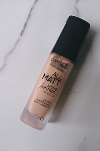Catrice all matt shine control puder