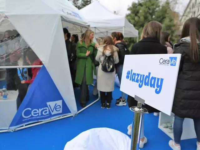 Realizovano gotovo 1.000 besplatnih pregleda dermatologa za studente na CeraVe danima, 400 studenata pratilo stručne panele