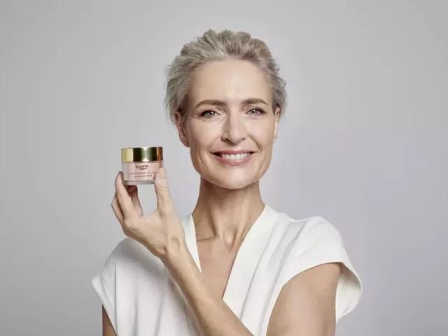 Eucerin ®Hyaluron-Filler + Elasticity dnevna krema sa SPF30 nega kože u zrelom dobu