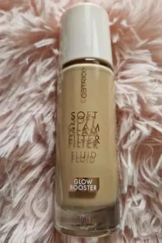[recenzija] Isproban i Catriceov Soft Glam Filter fluid