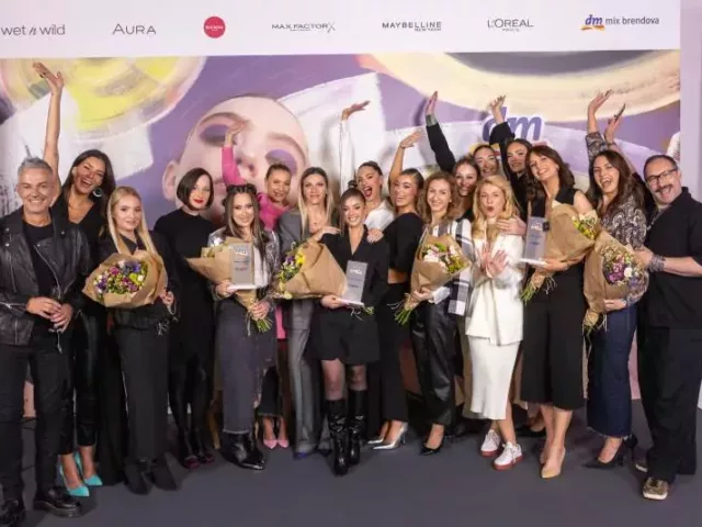Zasijala nova makeup zvezda: Ovo je pobednica dm makeup awards