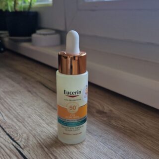 Eucerin oil control daily uv serum SPF50+