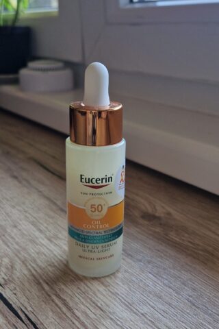 Eucerin oil control daily uv serum SPF50+