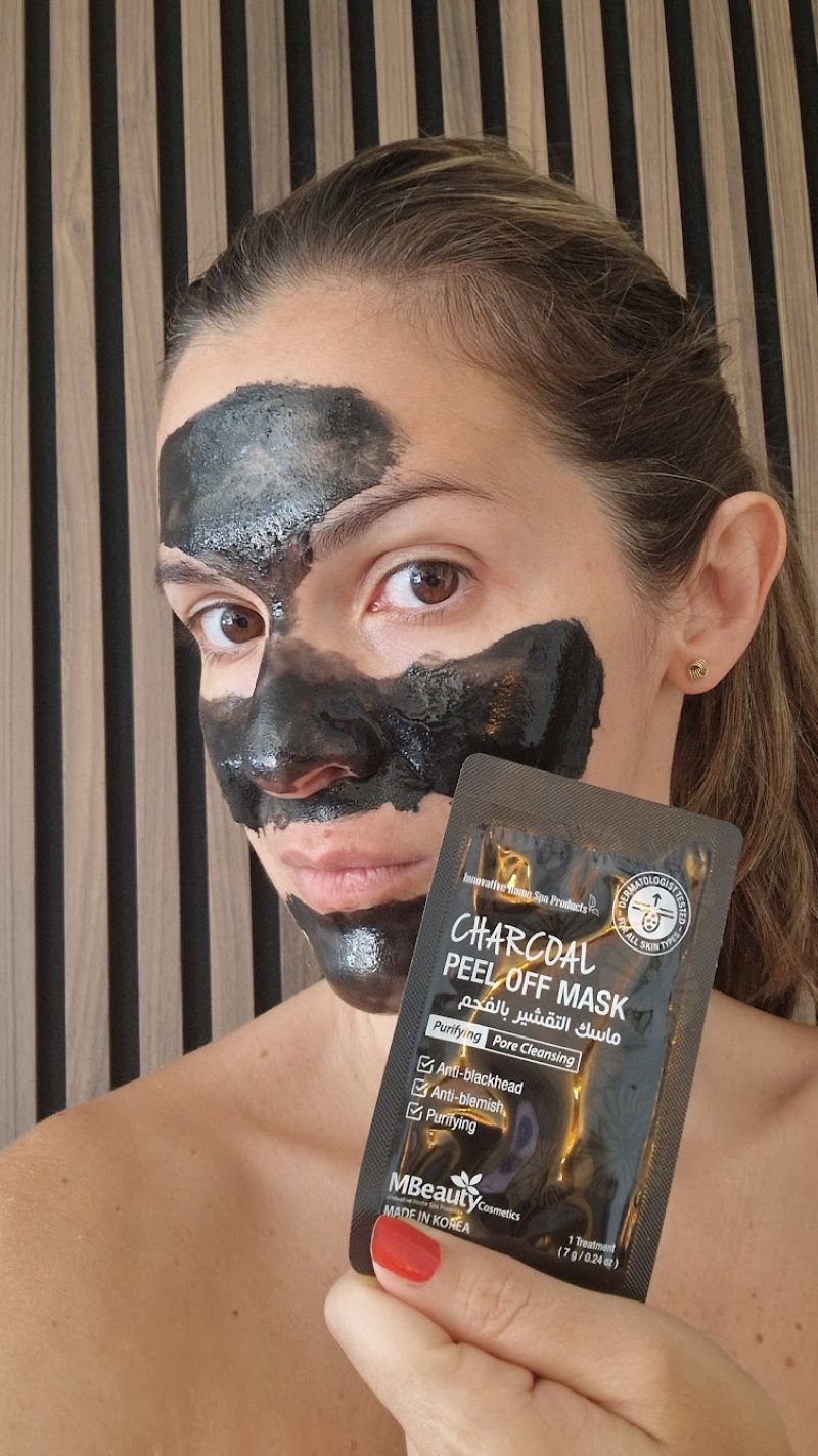 MBeauty cosmetics Charcoal Peel Off maska